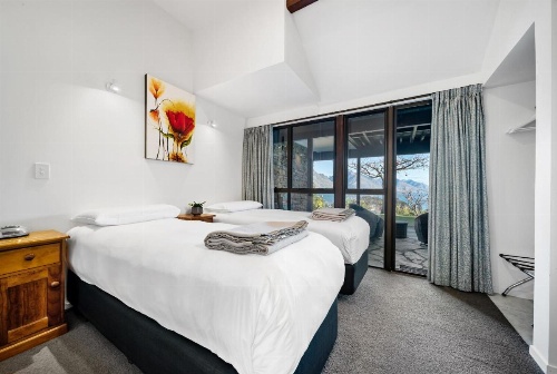 Balmoral Lodge image 18