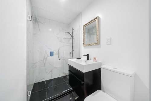Balmoral Lodge image 37