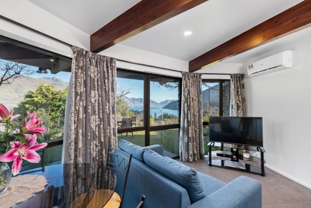 Balmoral Lodge Image 42