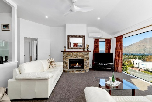 Balmoral Lodge image 7